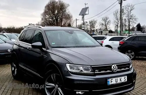 VOLKSWAGEN Tiguan 