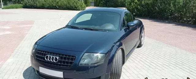 AUDI Coupe Tt 