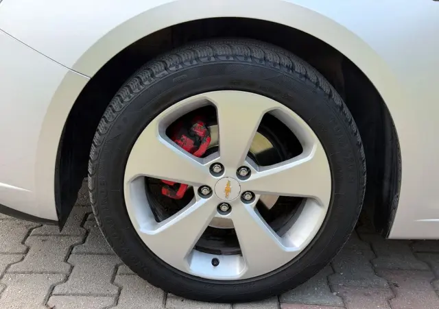 CHEVROLET Cruze 1.8 LT+