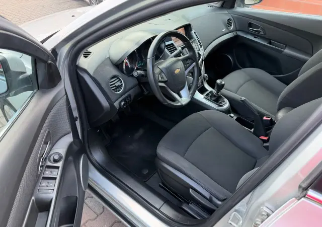 CHEVROLET Cruze 1.8 LT+