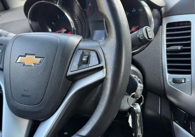 CHEVROLET Cruze 1.8 LT+