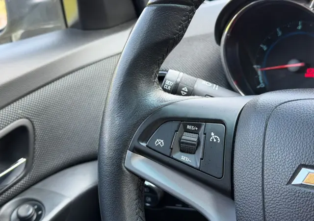 CHEVROLET Cruze 1.8 LT+