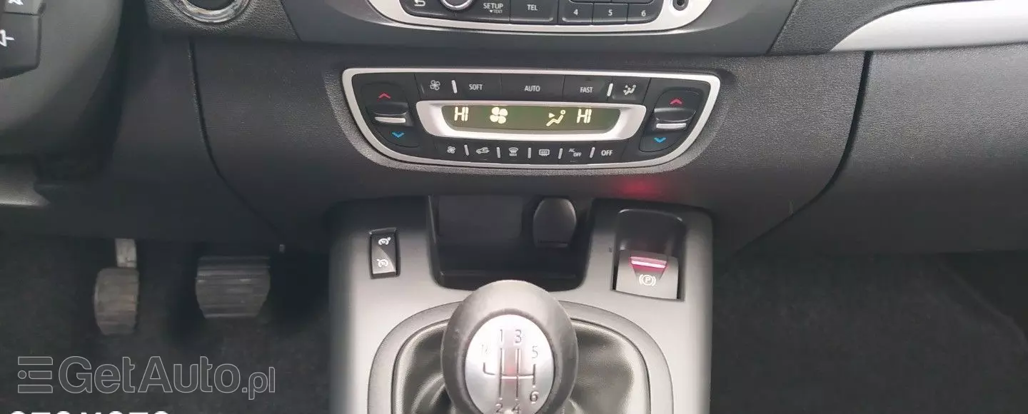 RENAULT Grand Scenic 