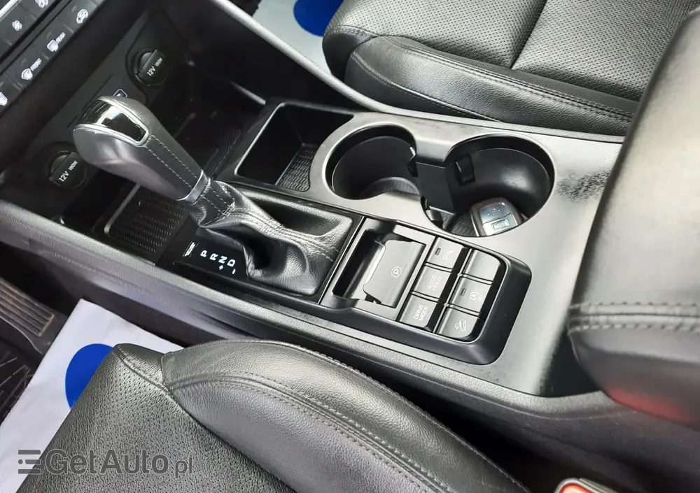 HYUNDAI Tucson 1.6 CRDi Premium 2WD DCT