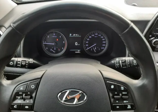 HYUNDAI Tucson 1.6 CRDi Premium 2WD DCT