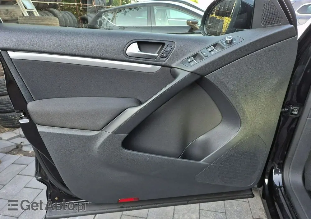 VOLKSWAGEN Tiguan 1.4 TSI 4Motion Lounge Sport & Style