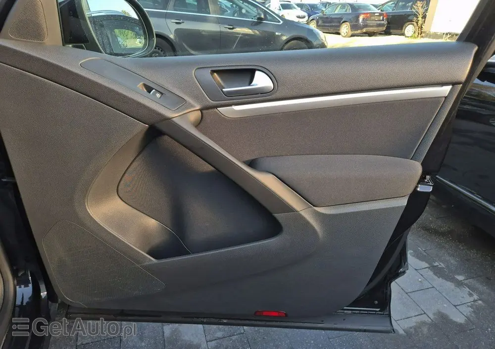 VOLKSWAGEN Tiguan 1.4 TSI 4Motion Lounge Sport & Style