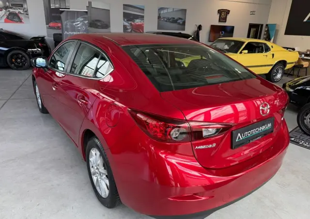 MAZDA 3 2.0 Skymotion