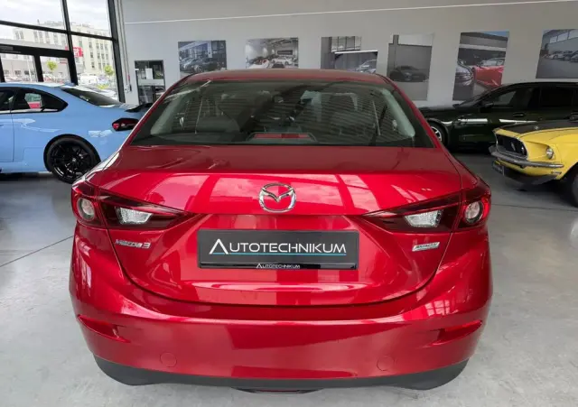 MAZDA 3 2.0 Skymotion