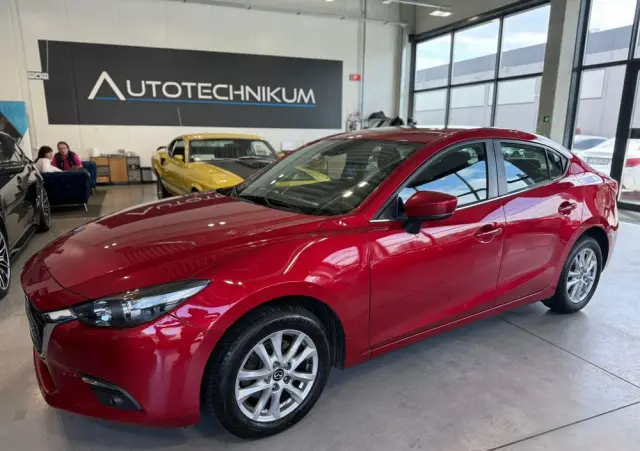 MAZDA 3 2.0 Skymotion
