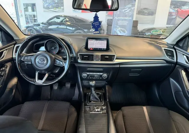 MAZDA 3 2.0 Skymotion