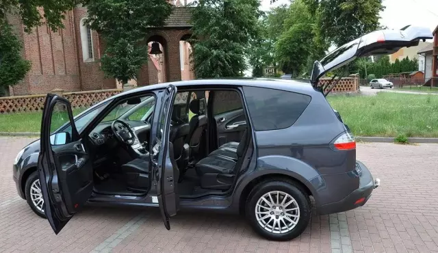 FORD S-MAX 