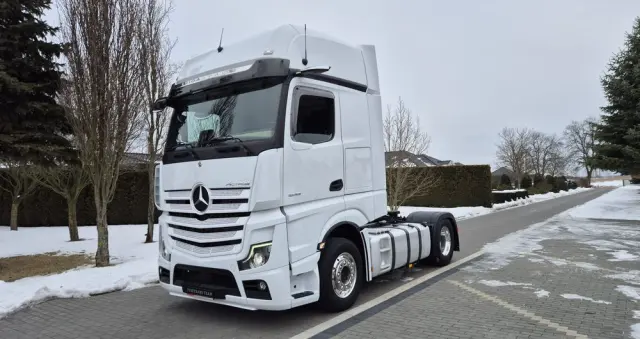 MERCEDES-BENZ MERCEDES-BENZ///ACTROS///MP5/// 1848///GIGA SPACE///2022/// STANDARD///PODUSZKI/// ALUMINIOWE FELGI///WYŚWIETLACZ OBCIĄŻENIA///KLIMA POSTOJOWA/// NAWIGACJA///XENON///PEDANTYCZNY STAN 