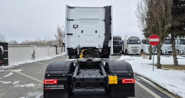 MERCEDES-BENZ MERCEDES-BENZ///ACTROS///MP5/// 1848///GIGA SPACE///2022/// STANDARD///PODUSZKI/// ALUMINIOWE FELGI///WYŚWIETLACZ OBCIĄŻENIA///KLIMA POSTOJOWA/// NAWIGACJA///XENON///PEDANTYCZNY STAN 