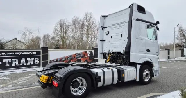 MERCEDES-BENZ MERCEDES-BENZ///ACTROS///MP5/// 1848///GIGA SPACE///2022/// STANDARD///PODUSZKI/// ALUMINIOWE FELGI///WYŚWIETLACZ OBCIĄŻENIA///KLIMA POSTOJOWA/// NAWIGACJA///XENON///PEDANTYCZNY STAN 