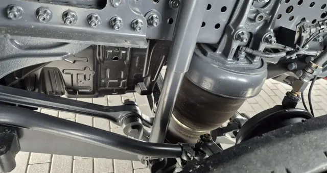 MERCEDES-BENZ MERCEDES-BENZ///ACTROS///MP5/// 1848///GIGA SPACE///2022/// STANDARD///PODUSZKI/// ALUMINIOWE FELGI///WYŚWIETLACZ OBCIĄŻENIA///KLIMA POSTOJOWA/// NAWIGACJA///XENON///PEDANTYCZNY STAN 