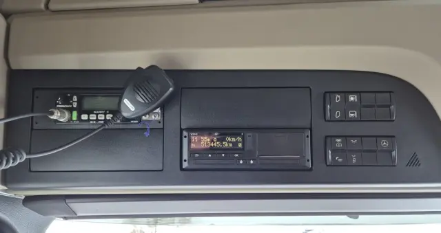 MERCEDES-BENZ MERCEDES-BENZ///ACTROS///MP5/// 1848///GIGA SPACE///2022/// STANDARD///PODUSZKI/// ALUMINIOWE FELGI///WYŚWIETLACZ OBCIĄŻENIA///KLIMA POSTOJOWA/// NAWIGACJA///XENON///PEDANTYCZNY STAN 