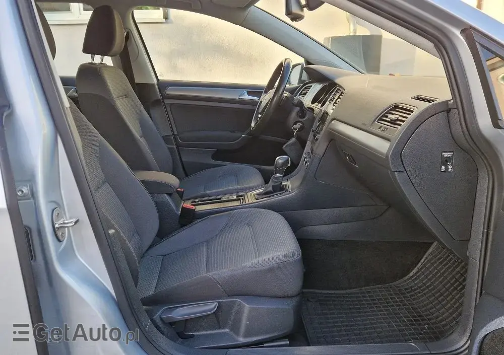 VOLKSWAGEN Golf 1.4 TSI ACT BlueMotion Technology DSG Edition