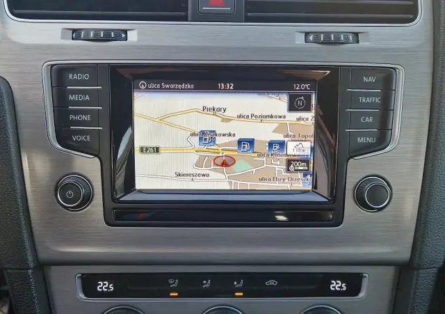 VOLKSWAGEN Golf 1.4 TSI ACT BlueMotion Technology DSG Edition