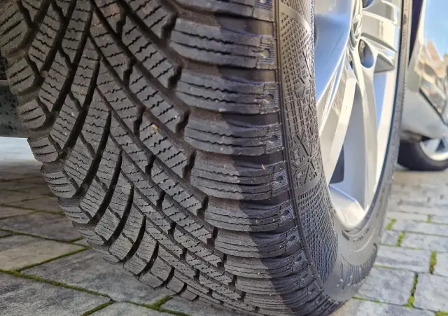 VOLKSWAGEN Golf 1.4 TSI ACT BlueMotion Technology DSG Edition