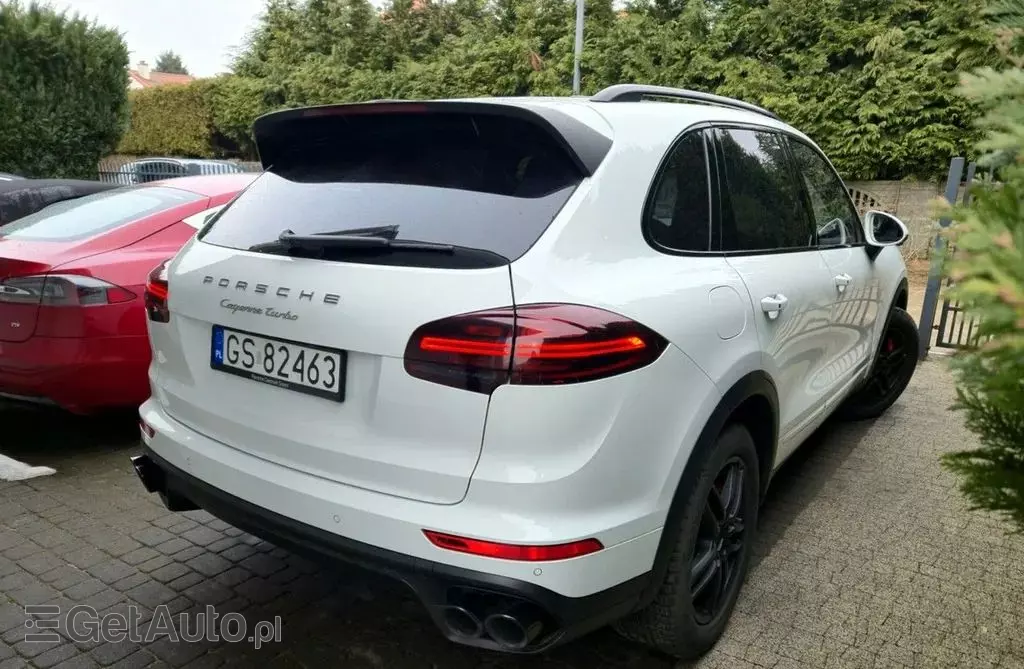 PORSCHE Cayenne 