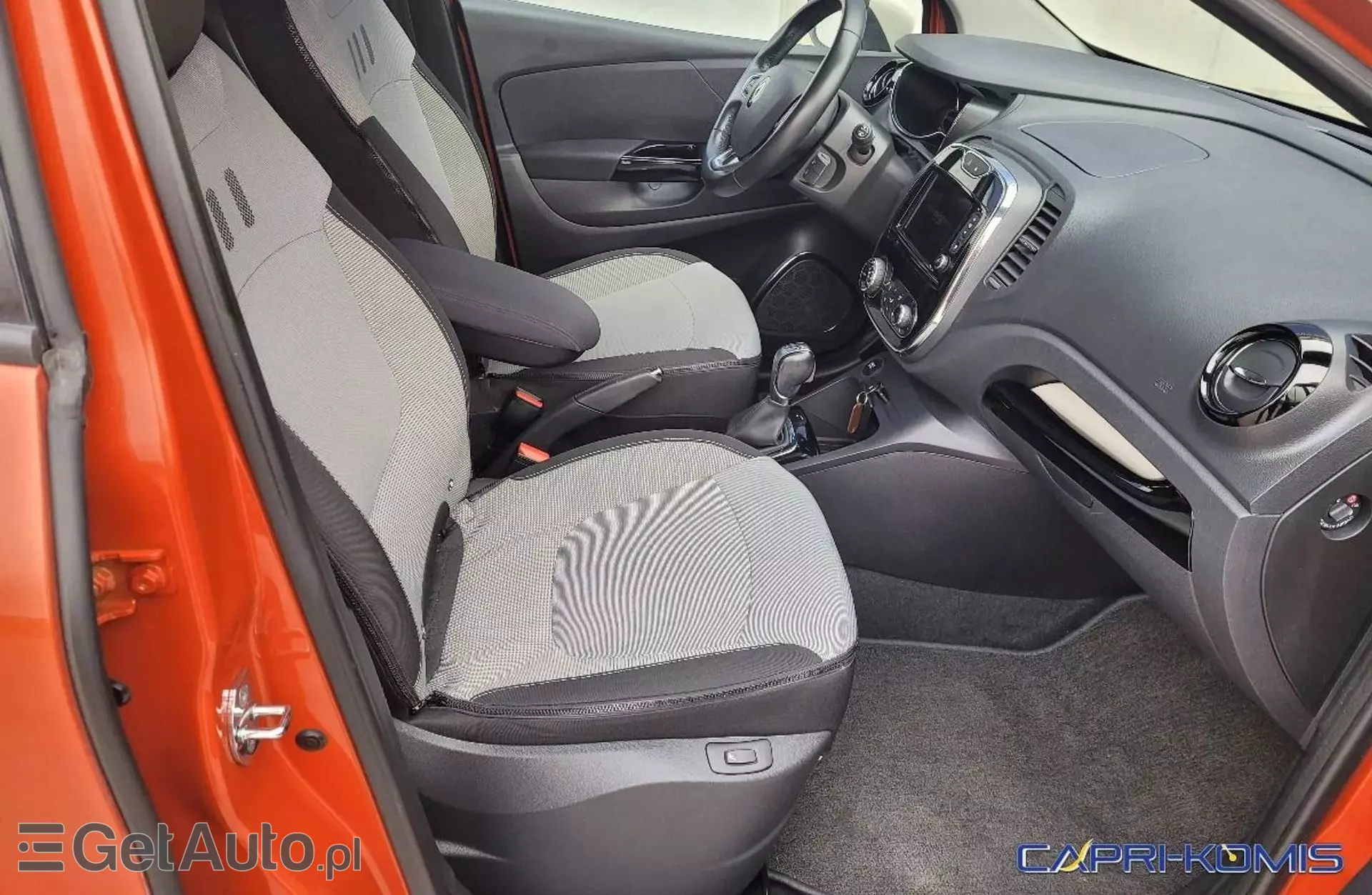 RENAULT Captur 1.2 TCe (120 KM) EDC