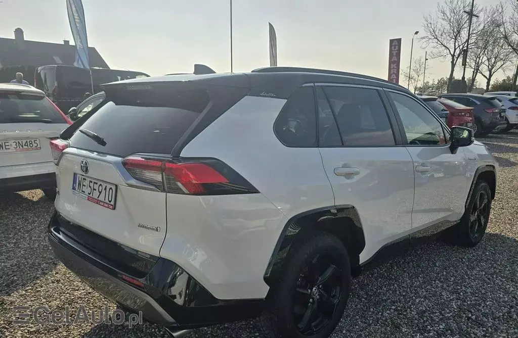TOYOTA Rav 4 