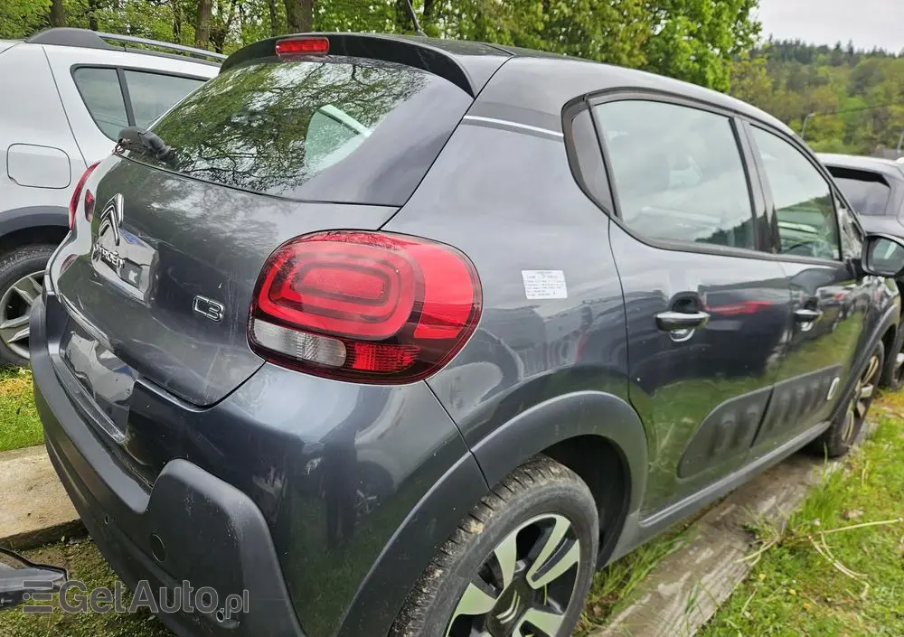 CITROËN C3 Pure Tech 82 SHINE