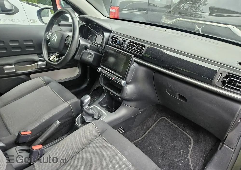 CITROËN C3 Pure Tech 82 SHINE
