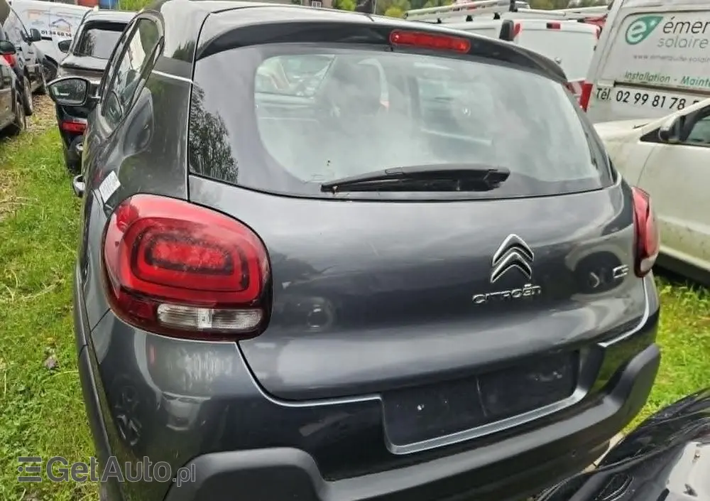 CITROËN C3 Pure Tech 82 SHINE