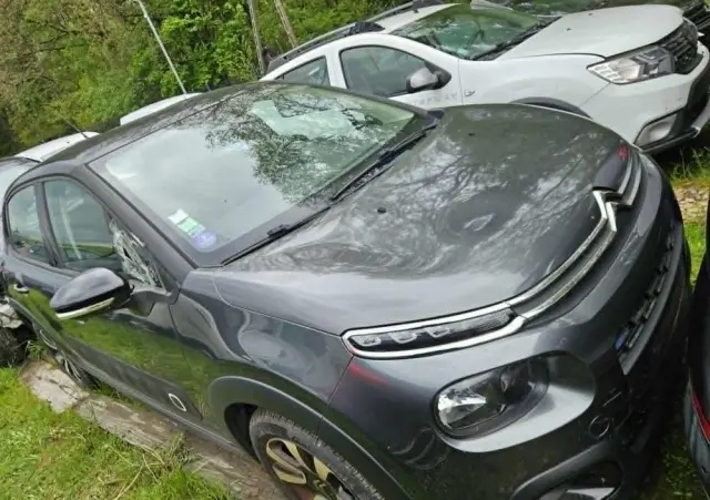 CITROËN C3 Pure Tech 82 SHINE
