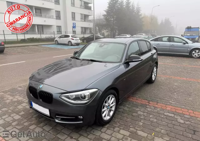 BMW Seria 1 118d Sport Line