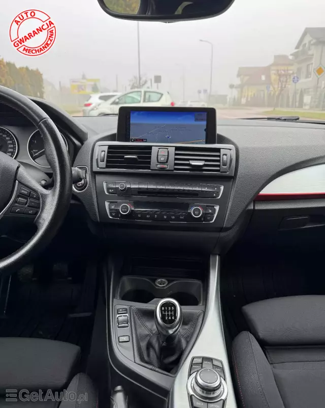 BMW Seria 1 118d Sport Line