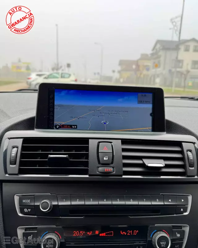 BMW Seria 1 118d Sport Line