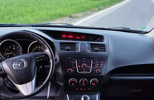 MAZDA 5 