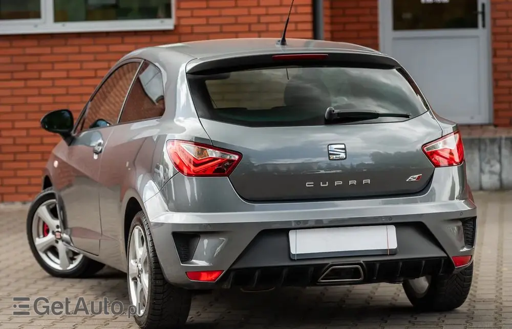 SEAT Ibiza SC 1.8 TSI Cupra S&S