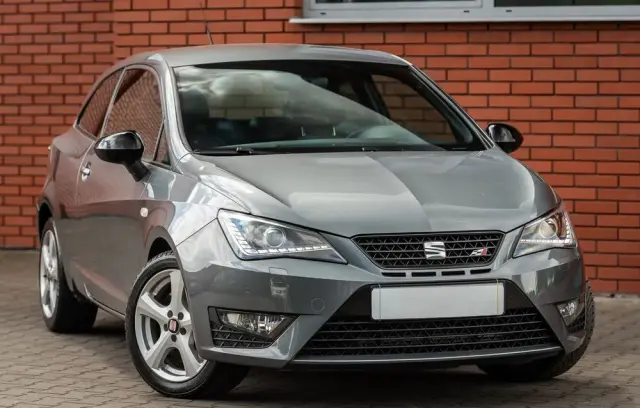 SEAT Ibiza SC 1.8 TSI Cupra S&S