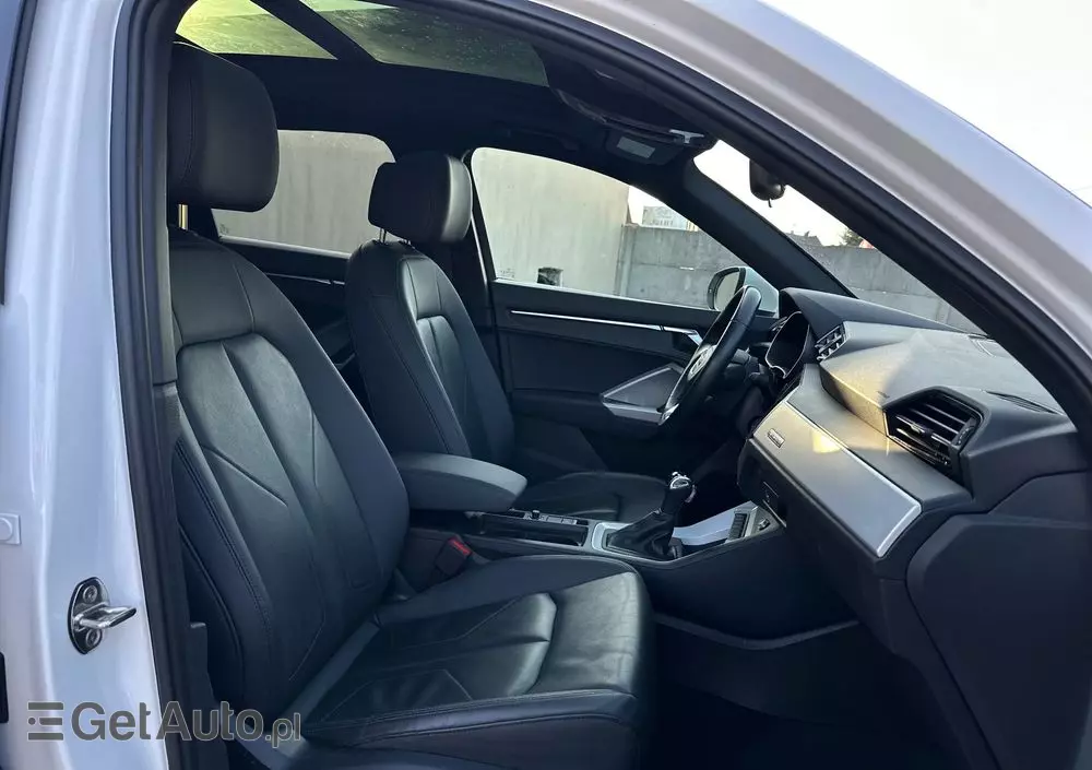 AUDI Q3 45 TFSI Quattro S tronic