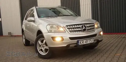 MERCEDES-BENZ ML 