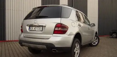 MERCEDES-BENZ ML 