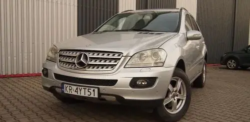 MERCEDES-BENZ ML 