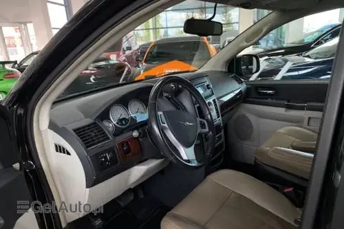 CHRYSLER Grand Voyager 