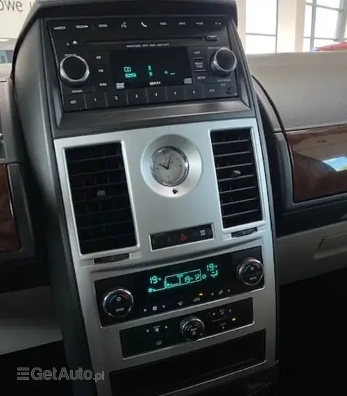 CHRYSLER Grand Voyager 