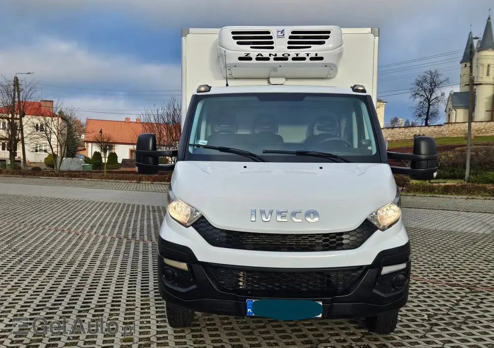 IVECO Daily 50-150 Chłodnia/ Mroźnia Dwie Komory, Wejście 400V, Winda 1000 kg. 