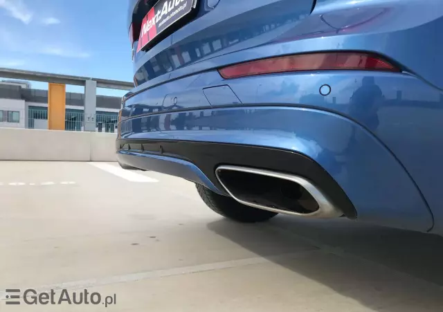 VOLVO XC 60 T4 R-Design