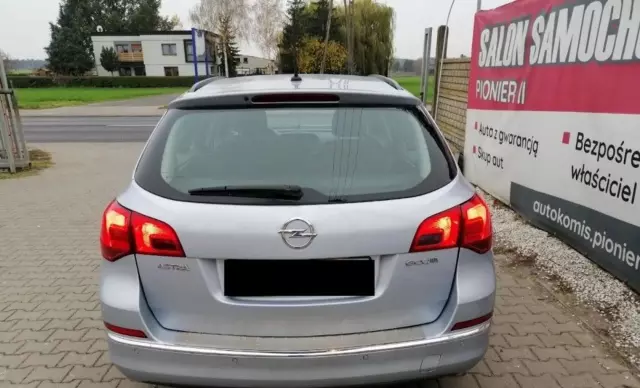 OPEL Astra 