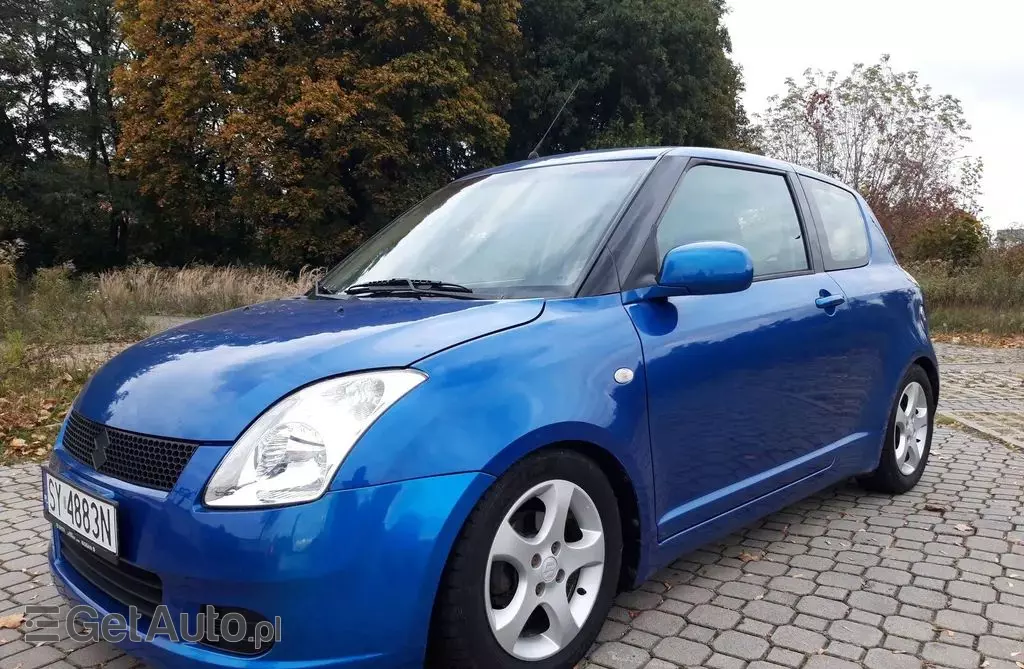 SUZUKI Swift 