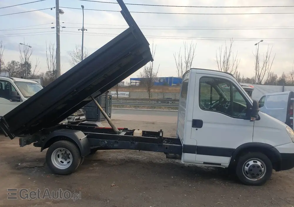 IVECO DAILLY 