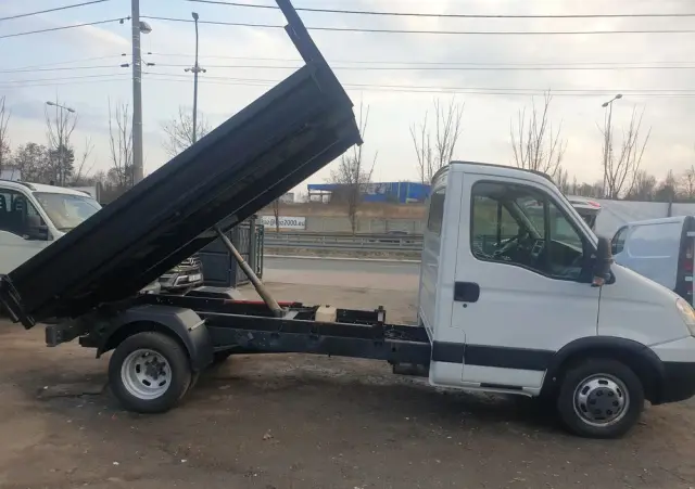 IVECO DAILLY 