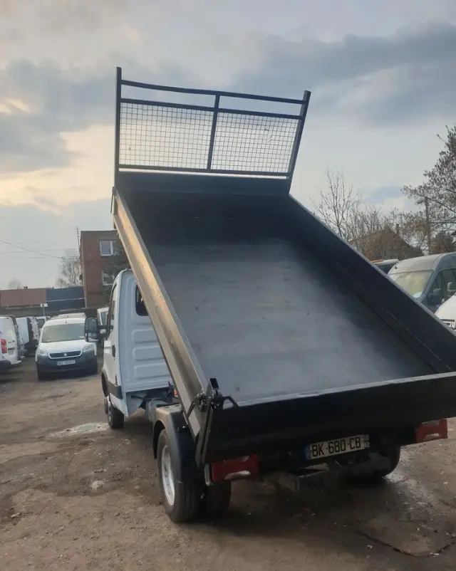 IVECO DAILLY 